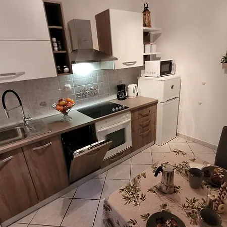 Lily Apartman Krk Town