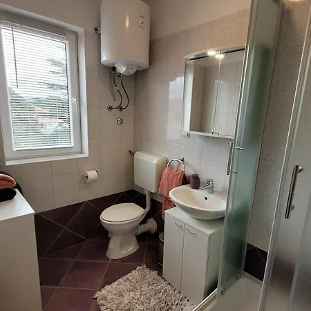 Lily Apartman Krk Town