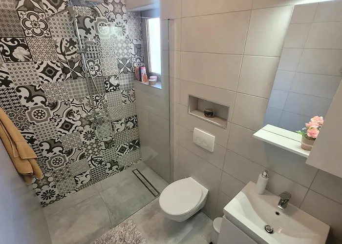 Apartman Lily *