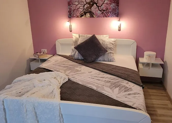 Lily Apartman